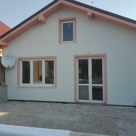 Vila Halex 4 Bojná Exteriér fotografie