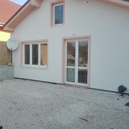 Vila Halex 4 Bojná Exteriér fotografie